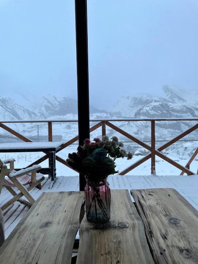 Alone Cottage Kazbegi 外观 照片