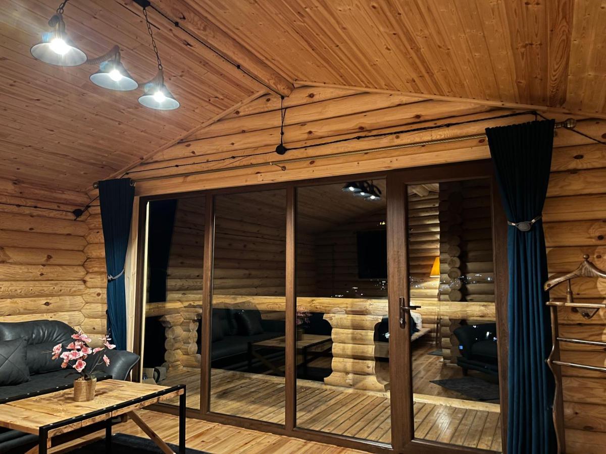 Alone Cottage Kazbegi 外观 照片